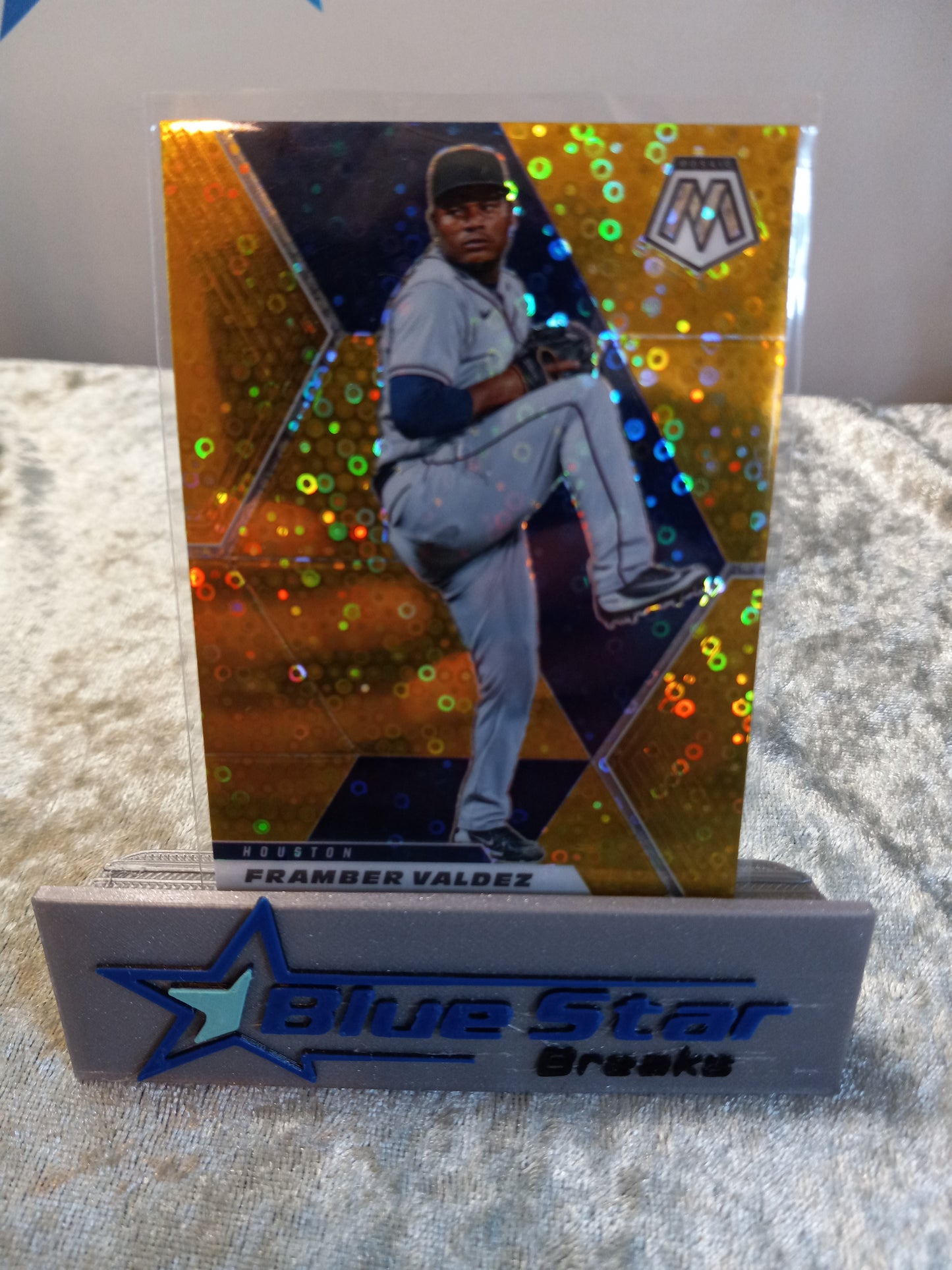 2021 Mosaic Baseball Framber Valdez  GOLD 7/10